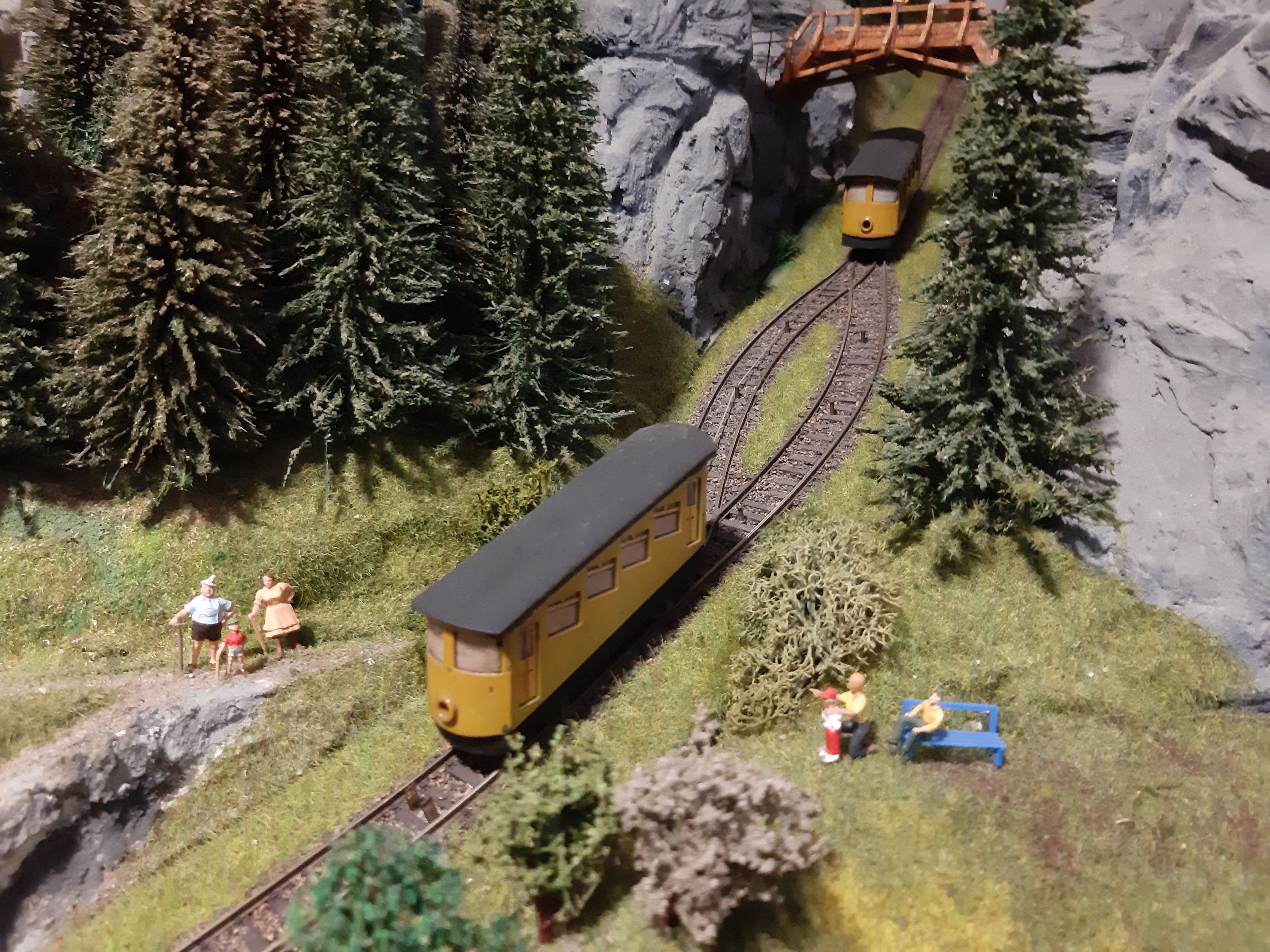 Modellbahnschau lockt Märchenfans